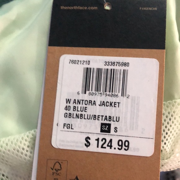 NWT The North Face Resolve 2 - Picture 11 of 11